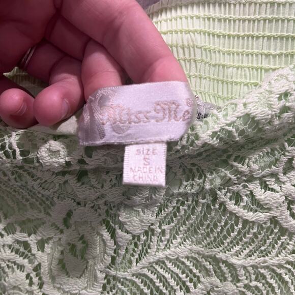 Vintage Miss Me Green Crochet Lace Pull On Shorts Y2K Boho Womens Size Small - Picture 3 of 7